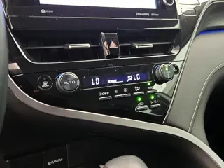Toyota Camry Hybrid 2023 XSE 4dr Sedan