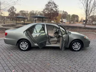 2005 Toyota Camry SE