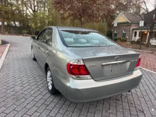 2005 Toyota Camry SE