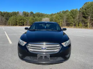 2013 Ford Taurus SEL