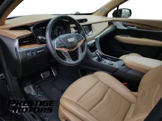 2021 CADILLAC XT5 Sport