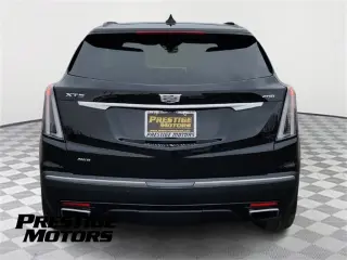 2021 CADILLAC XT5 Sport