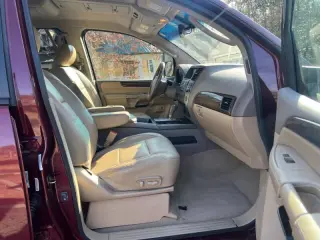 2012 Nissan Armada SV