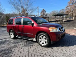 2012 Nissan Armada SV