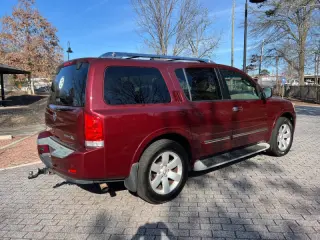 2012 Nissan Armada SV
