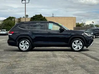 Volkswagen Atlas 2023 V6 SE 4dr SUV w/Technology