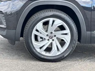 Volkswagen Atlas 2023 V6 SE 4dr SUV w/Technology