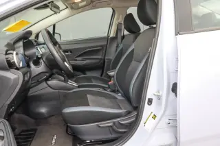 2025 Nissan Versa SV CVT