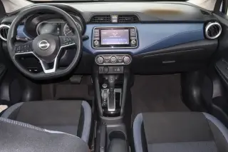 2025 Nissan Versa SV CVT