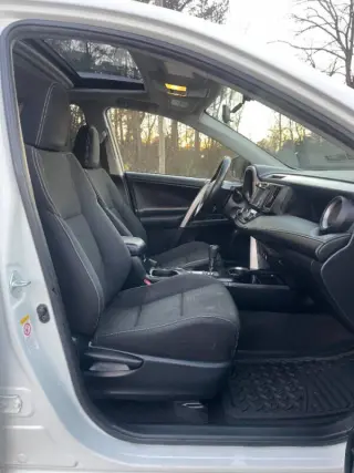 2016 Toyota RAV4 XLE