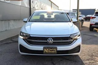 2022 Volkswagen Jetta S Auto