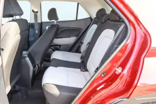 2025 Hyundai Venue SEL IVT