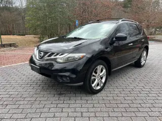 2011 Nissan Murano LE