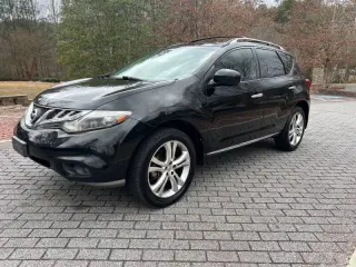 2011 Nissan Murano LE