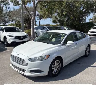 2013 Ford Fusion SE