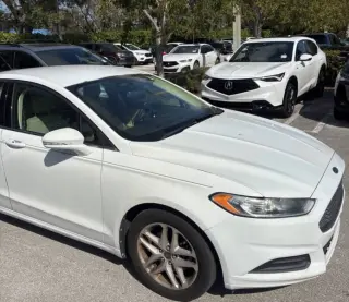 2013 Ford Fusion SE