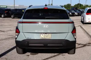 2025 Hyundai Kona SEL FWD