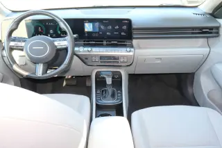 2025 Hyundai Kona SEL FWD