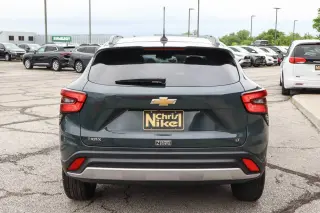 2025 Chevrolet Trax FWD 4dr LT
