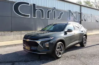 2025 Chevrolet Trax FWD 4dr LT