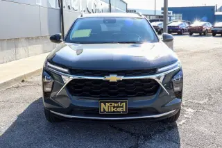 2025 Chevrolet Trax FWD 4dr LT
