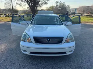 2003 Lexus LS 430