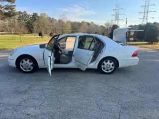 2003 Lexus LS 430