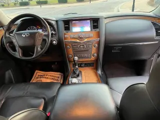 2014 Infiniti QX80