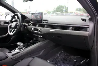 Audi A4 2023 AWD quattro S line Premium Plus 45 TFSI 4dr Sedan