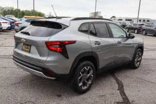 2025 Chevrolet Trax FWD 4dr LT