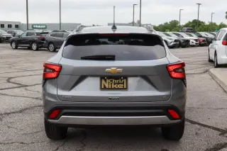 2025 Chevrolet Trax FWD 4dr LT
