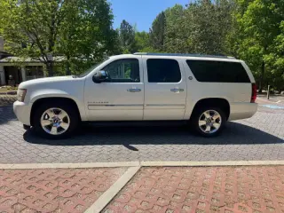 2010 Chevrolet Suburban LTZ