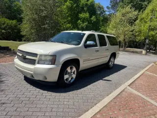 2010 Chevrolet Suburban LTZ
