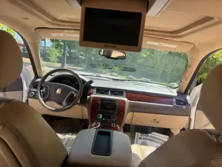 2010 Chevrolet Suburban LTZ