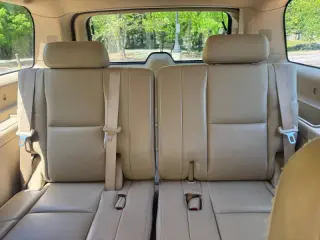 2010 Chevrolet Suburban LTZ