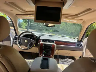 2010 Chevrolet Suburban LTZ