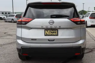2025 Nissan Rogue FWD SV