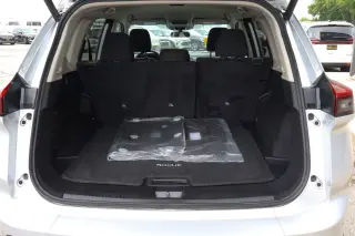 2025 Nissan Rogue FWD SV