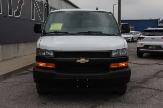 2019 Chevrolet Express Passenger RWD 3500 135 LS