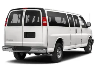 2019 Chevrolet Express Passenger RWD 3500 135 LS