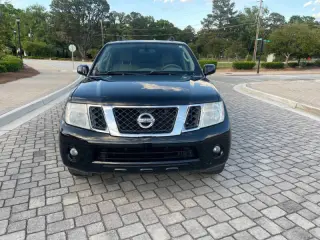 2011 Nissan Pathfinder S