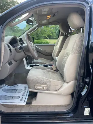 2011 Nissan Pathfinder S