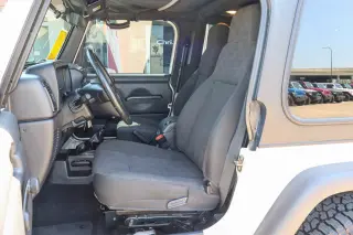 2005 Jeep Wrangler 2dr X