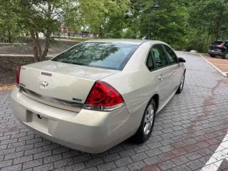 2010 Chevrolet Impala LS