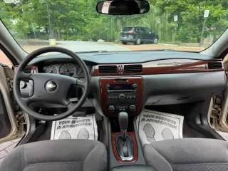 2010 Chevrolet Impala LS