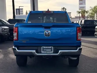 Ram 1500 2022 4x2 Big Horn 4dr Crew Cab 5.6 ft. SB Pickup