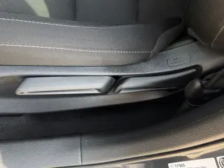 Honda Civic 2024 LX 4dr Hatchback