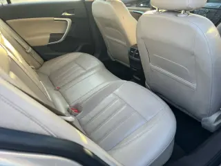 2012 Buick Regal Premium 1