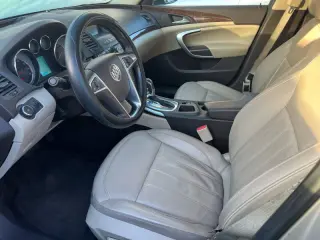 2012 Buick Regal Premium 1