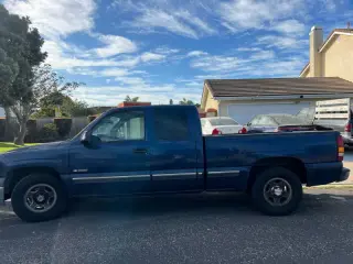 2002 Chevrolet Silverado 1500 LS